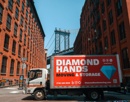 Diamond Hands Moving and Storage offers Commercial Moving Services